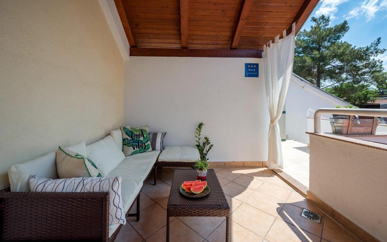 Apartment Katoro Umag Exterior photo